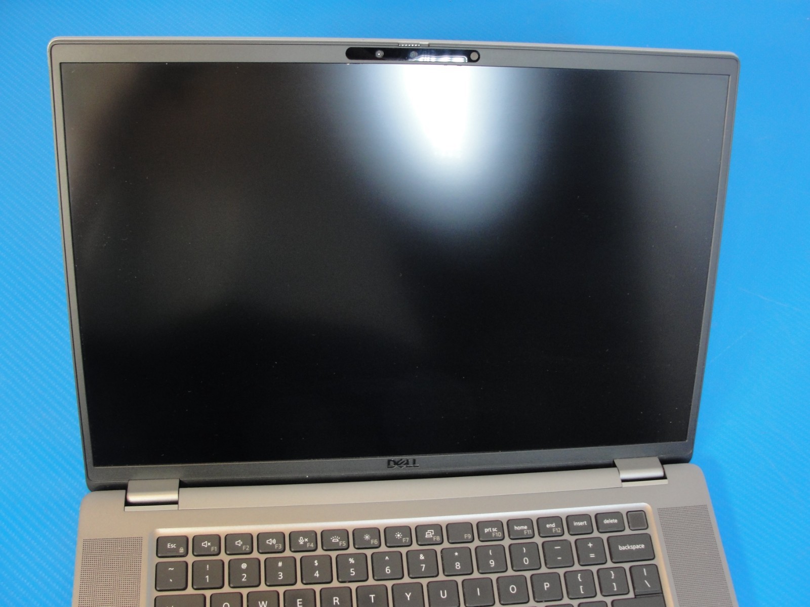 Dell Latitude 7640 16" FHD+ vPro i7-1365U 1.80GHz 32GB 512GB W11P /Dent - Thumbnail 7
