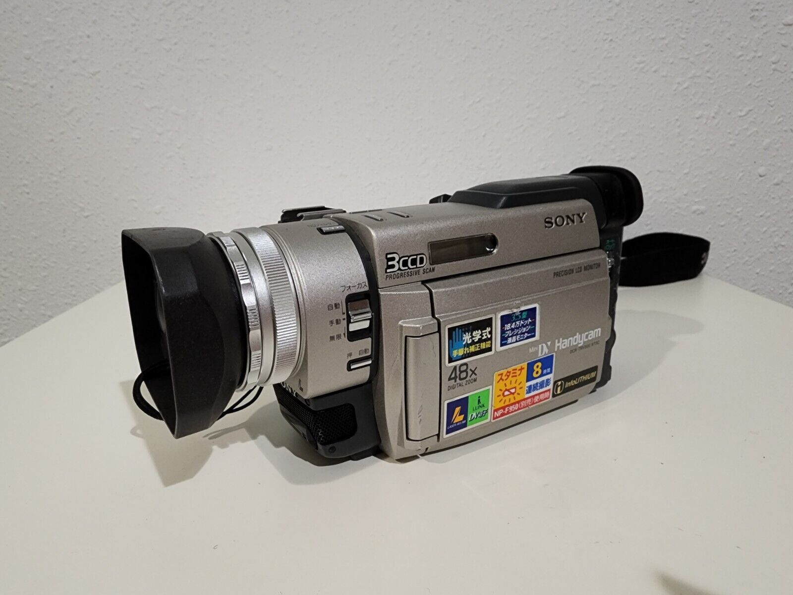 Sony DCR-TRV900 Mini DV Camcorder Japanese Edition w/ all Sony DCR-TRV900 Mini DV Camcorder Japanese Edition w/ all