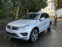 2015 Volkswagen Touareg 3.0 V6 TDI BlueMotion Tech 262 R-Line 5dr Tip Auto ESTAT