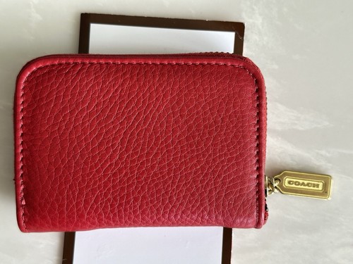 COACH VINTAGE SONOMA RED LEATHER ZIP AROUND COIN/CARD CASE