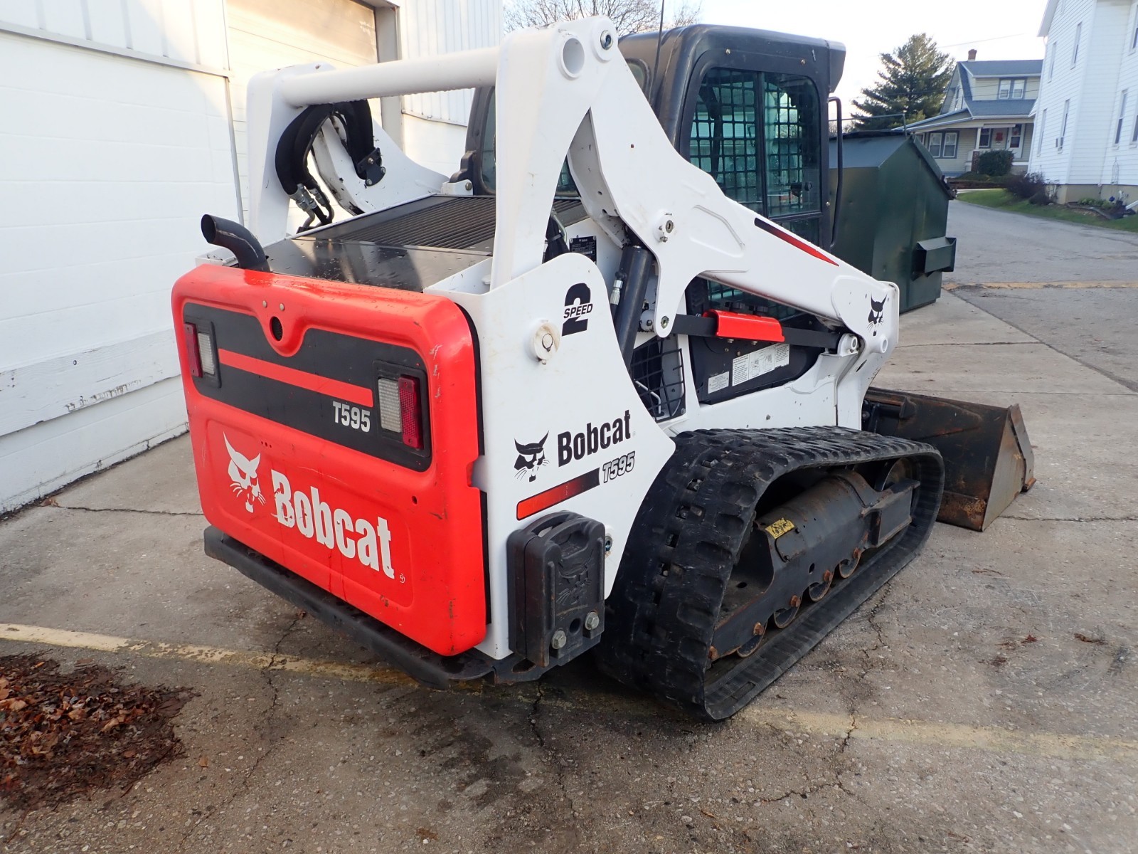 2017 BOBCAT T595 SKID STEER, EROPS, HEAT/AC, 2 SPD, AUX HYDRAULICS, 74 HP DIESEL