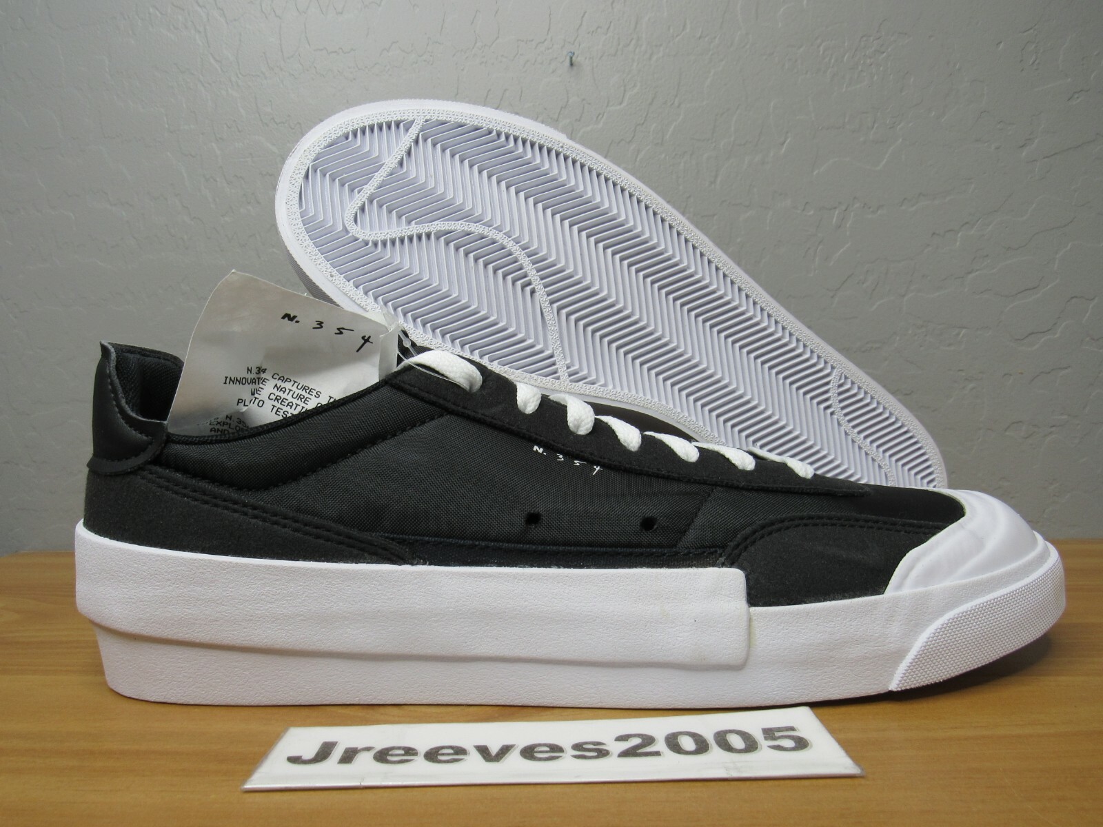 Nike Drop Type LX Sz 10 100% Authentic Black White AV6697