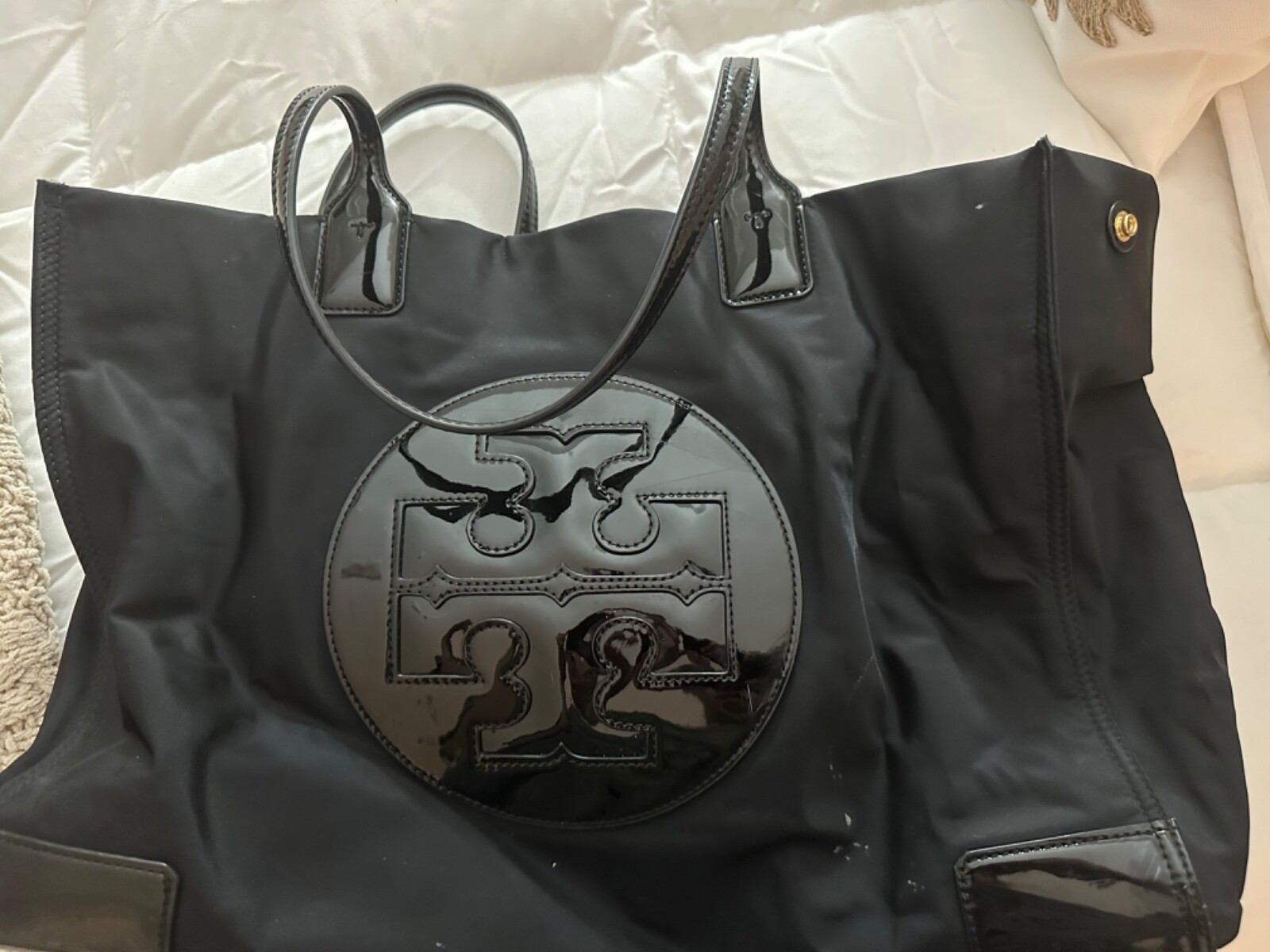 Tory Burch ブラックナイロンバッグ トリーバーチ TORY BURCH バッグ （ブラック） -ファッション