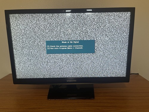 Samsung H4000 UN24H4000 720p HD Slim LED TV - Black