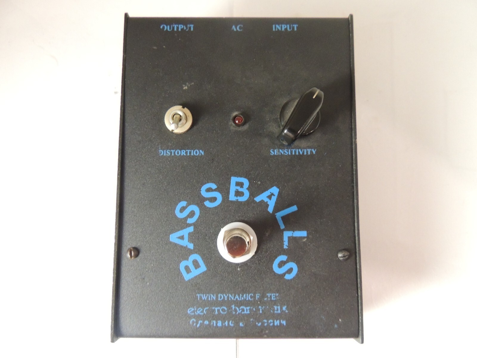 Electro Harmonix Sovtek BassBalls Bass Envelope Filter Electro Harmonix Sovtek BassBalls Bass Envelope Filter