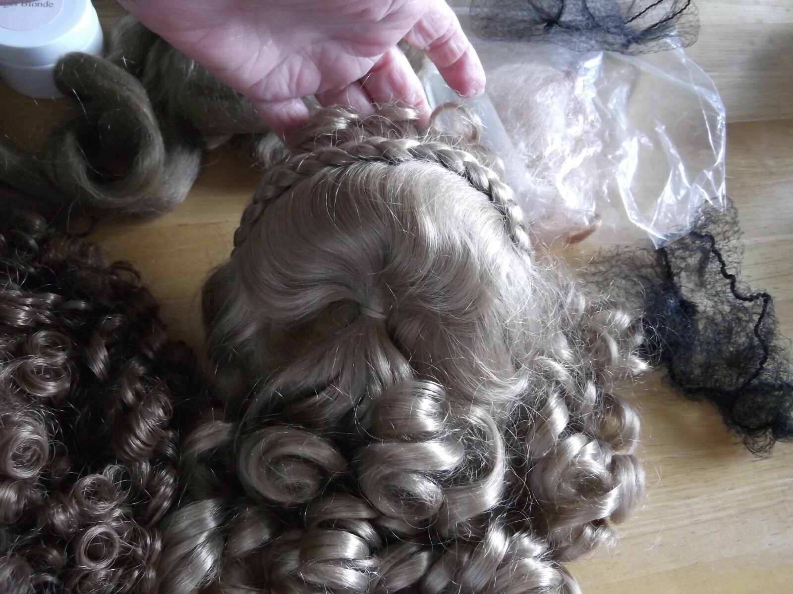 LOT OF DOLL WIGS MOHAIR SYNTHETIC SEELEY & MORE