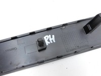 Audi A4 8K B8 08-11 Lim Türleiste Rechts Hinten Innen LY7G Audi A4 8K B8 08-11 04.04.2009 8K0867420 gebraucht Vorschau 5