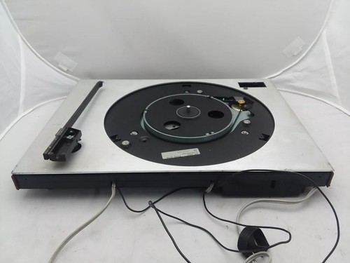 Bang & Olufsen Beogram 2400 Turntable  wo.  part or repair.