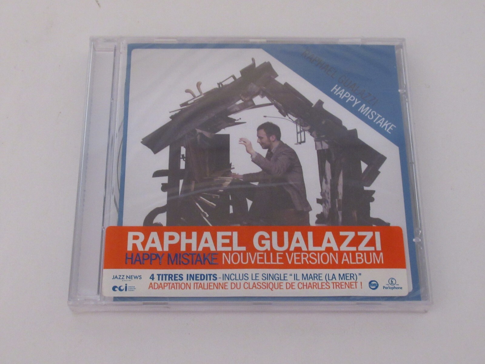 【中古】 Raphael Gualazzi / Happy Mistake: International Deluxe Edition 617Q8zDrecL._UF350,350_QL50_.jpg