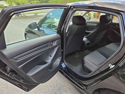 image 3 of interior