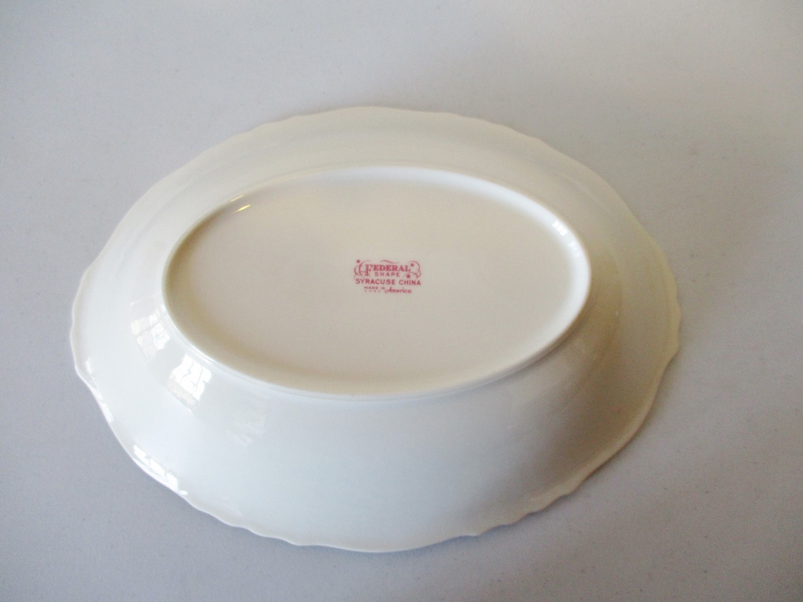 Syracuse Federal Rosalie Oval Vegetable Bowl 10 5/8