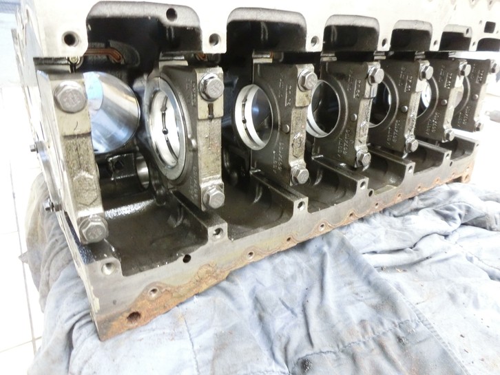 DAF LF55 220FA 2015 6,7 161KW PX-7 Motorblock für Motor DAF LF55 220FA 2015 24.03.2015 22157621 gebraucht Vorschau 8