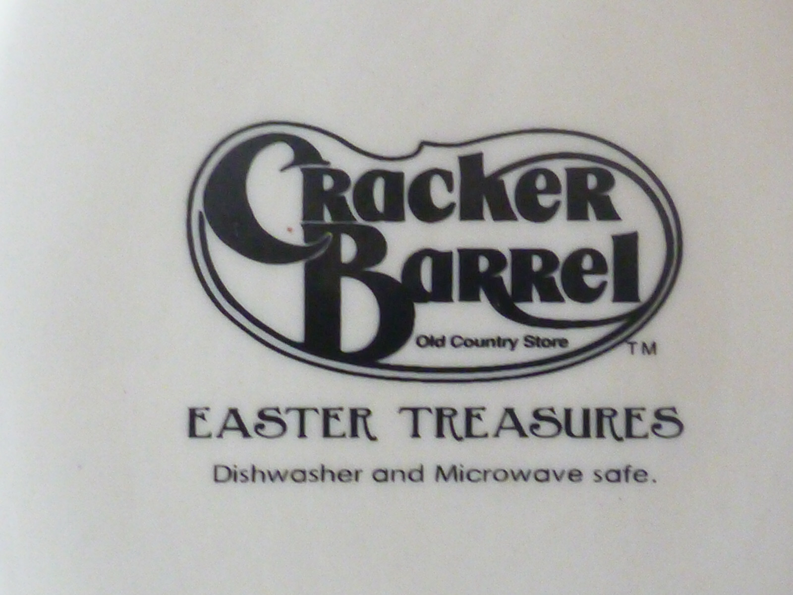 Pair of Cracker Barrel Easter Treasures 7
