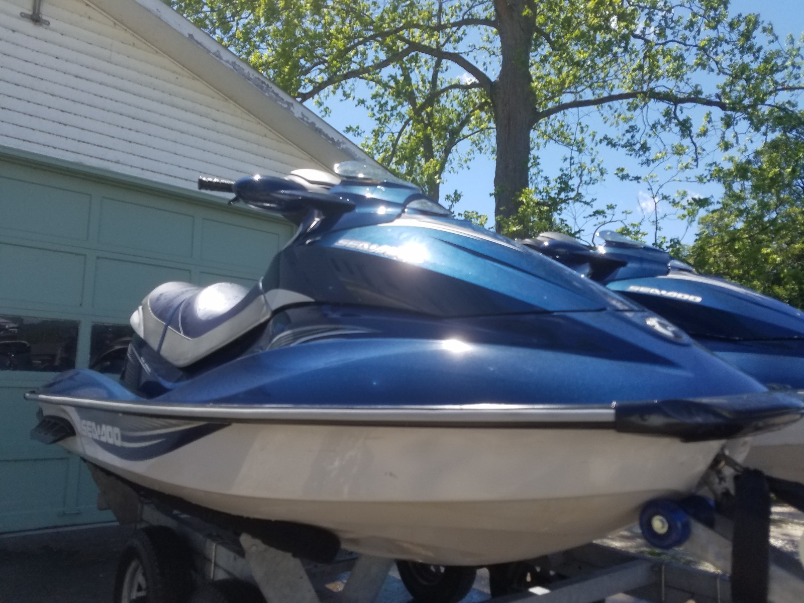 2x Matching 2010 Sea Doo Gti Se 155 Jet Skis + Trailer ...