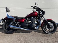 Triumph Thunderbird 1700