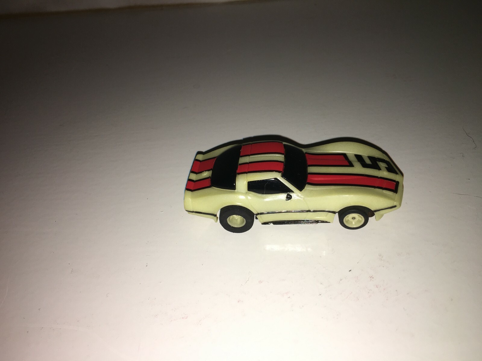 Tyco HO Slot Car 79 Chevy Corvette Cliffhanger Night Glow