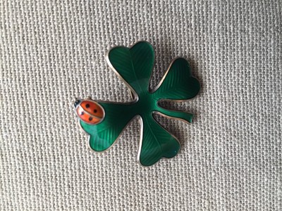 vintage David Andersen enamel silver pin pendant - ladybug shamrock - Norway