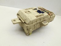 Toyota Land Cruiser 90 J9 96-02 D-4D 3,0 120KW Sicherungskasten Zentralelektrik Toyota Land Cruiser 90 J9 96-02... Vorschau 5