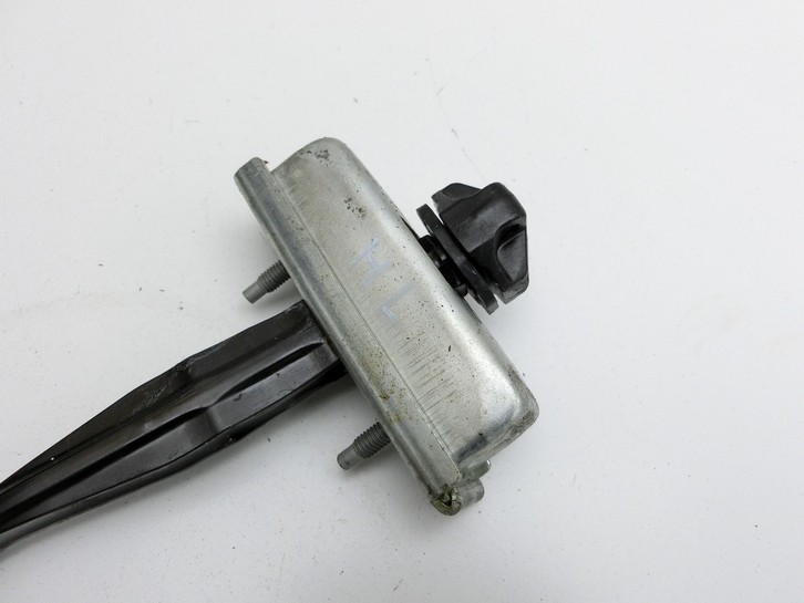 Opel Zafira C 11-16 Türfangband Türbremse Türanschlag Links Hinten Opel Zafira C 11-16 16.10.2014 20778752 gebraucht Vorschau 3