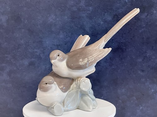 Lady bird様 LLADRO 1970s Retired Lovebirds On A Branch Figurine 4667