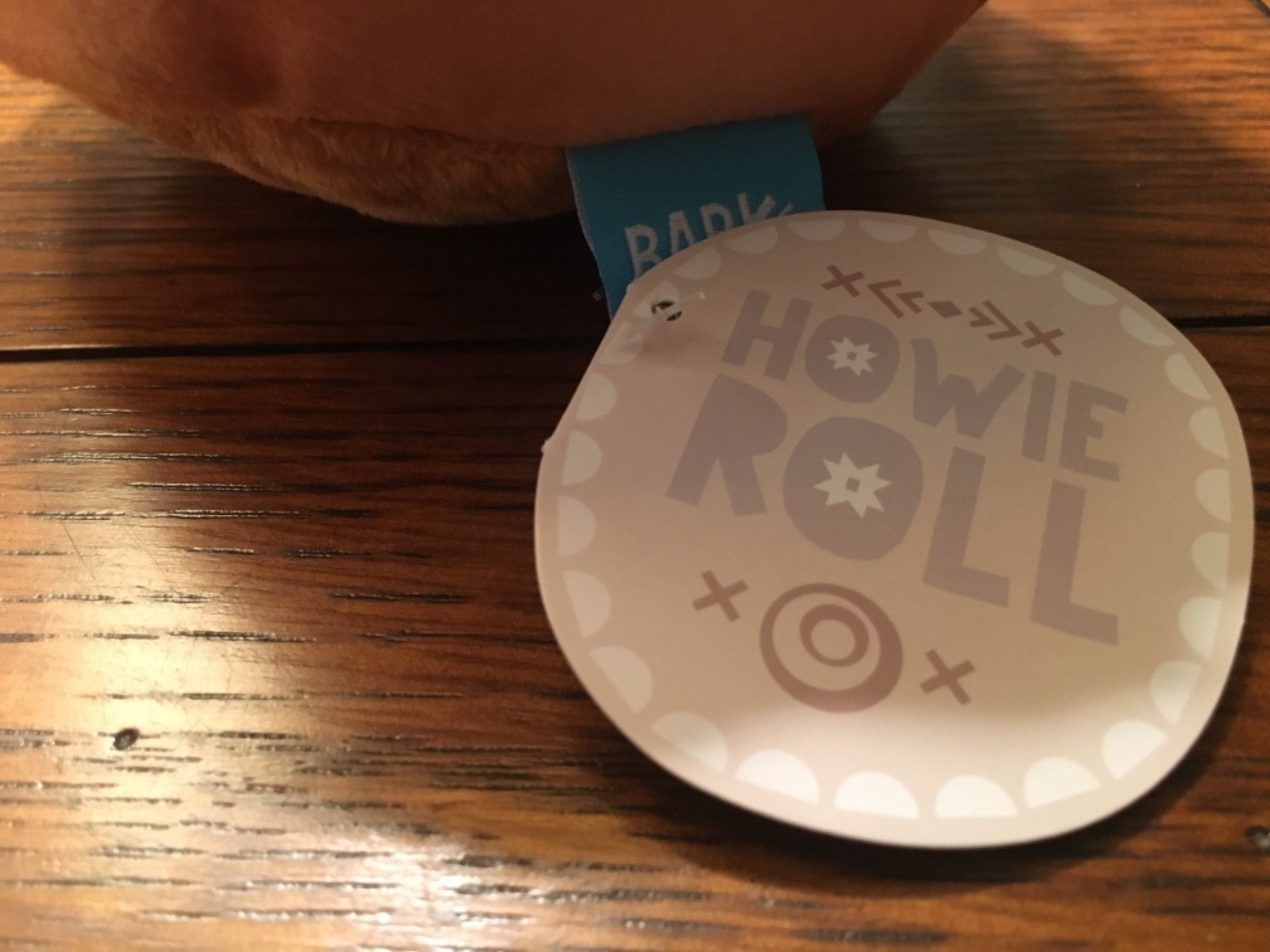 Brand New! BarkBox Plush Large Dog Toy Squeaky Howie Roll Cinnamon Roll