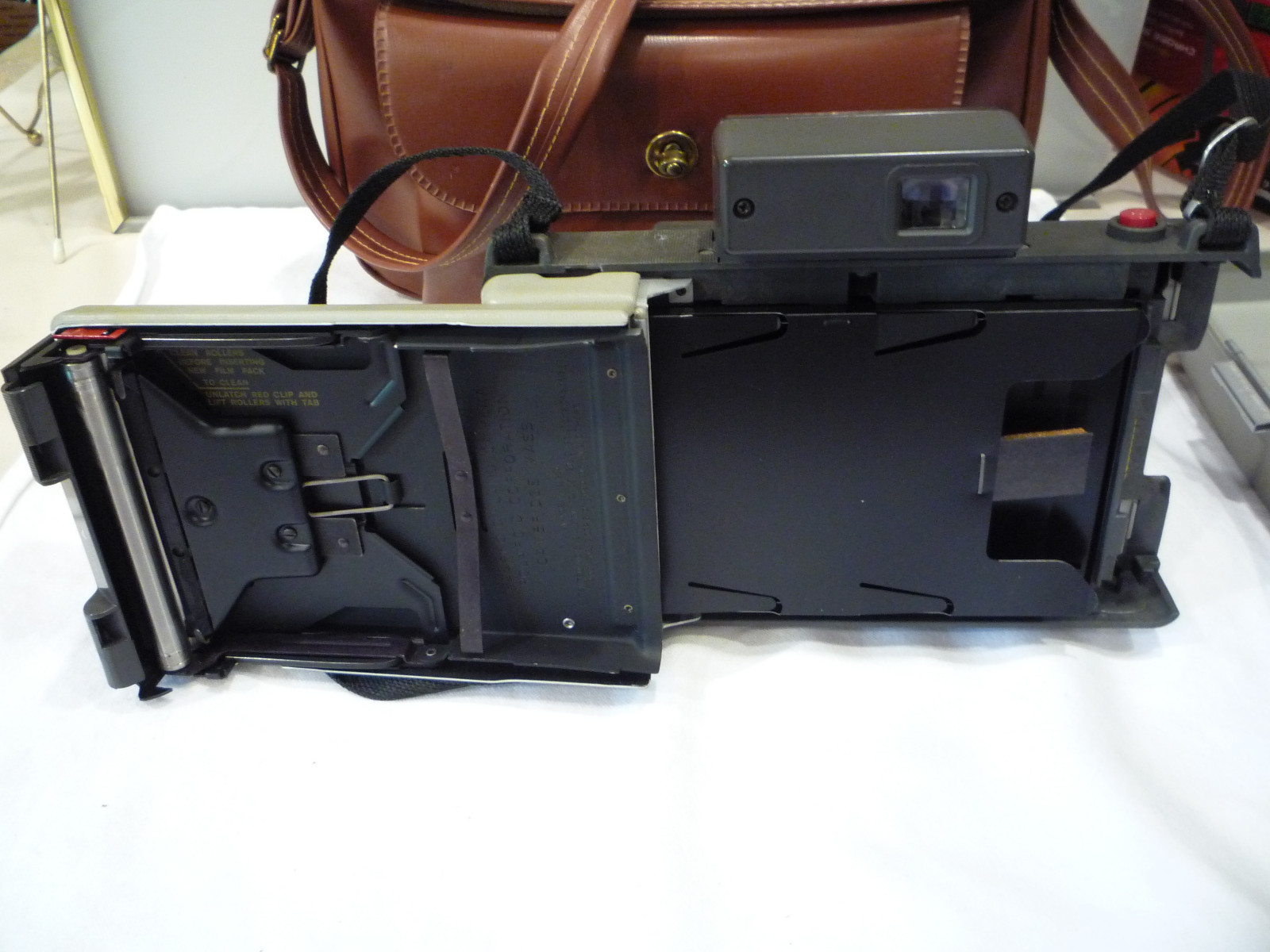 Vintage Polaroid 104 Automatic Land Camera with Manual - Nice