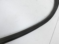 Maserati Ghibli M157 13-24 Dichtung für Rahmen Tür Links Vorne Maserati Ghibli M157 13-24 15.06.2016 gebraucht Vorschau 3