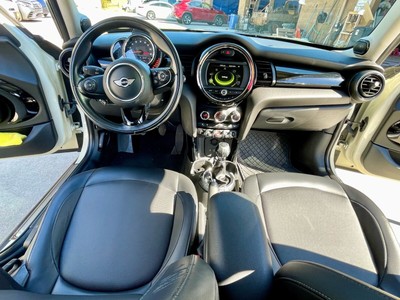 image 6 of interior