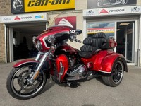 HARLEY-DAVIDSON TRIGLIDE CVO 117 TRIKE - BIG SPEC 