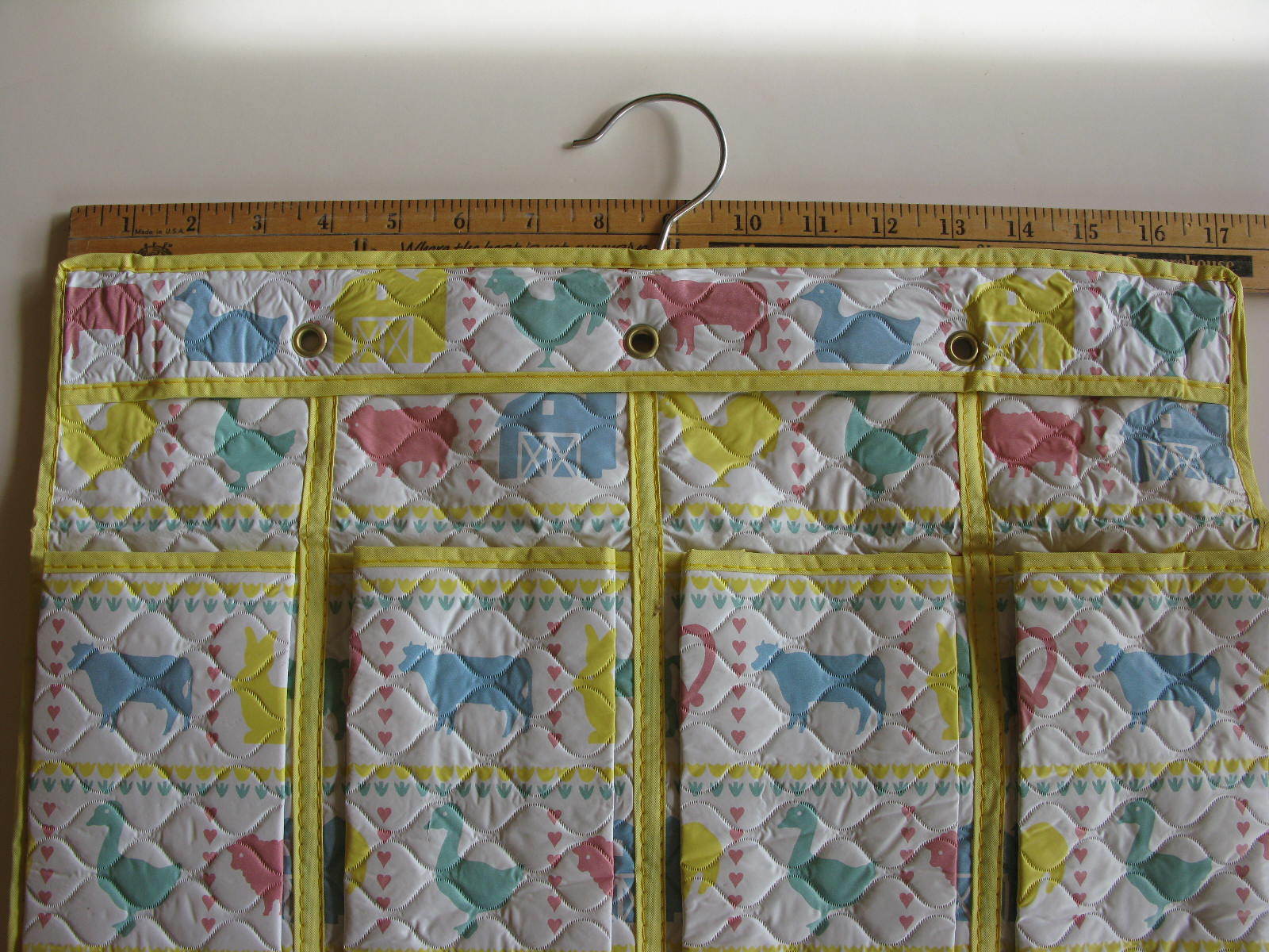 12 Pocket Shoe Bag-Vintage White & Yellow with Pink & Blue Animals