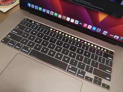 Apple MacBook Pro with 2.6GHz Intel Core i7 (16-Inch, 16GB Apple MacBook Pro with 2.6GHz Intel Core i7 (16-Inch, 16GB