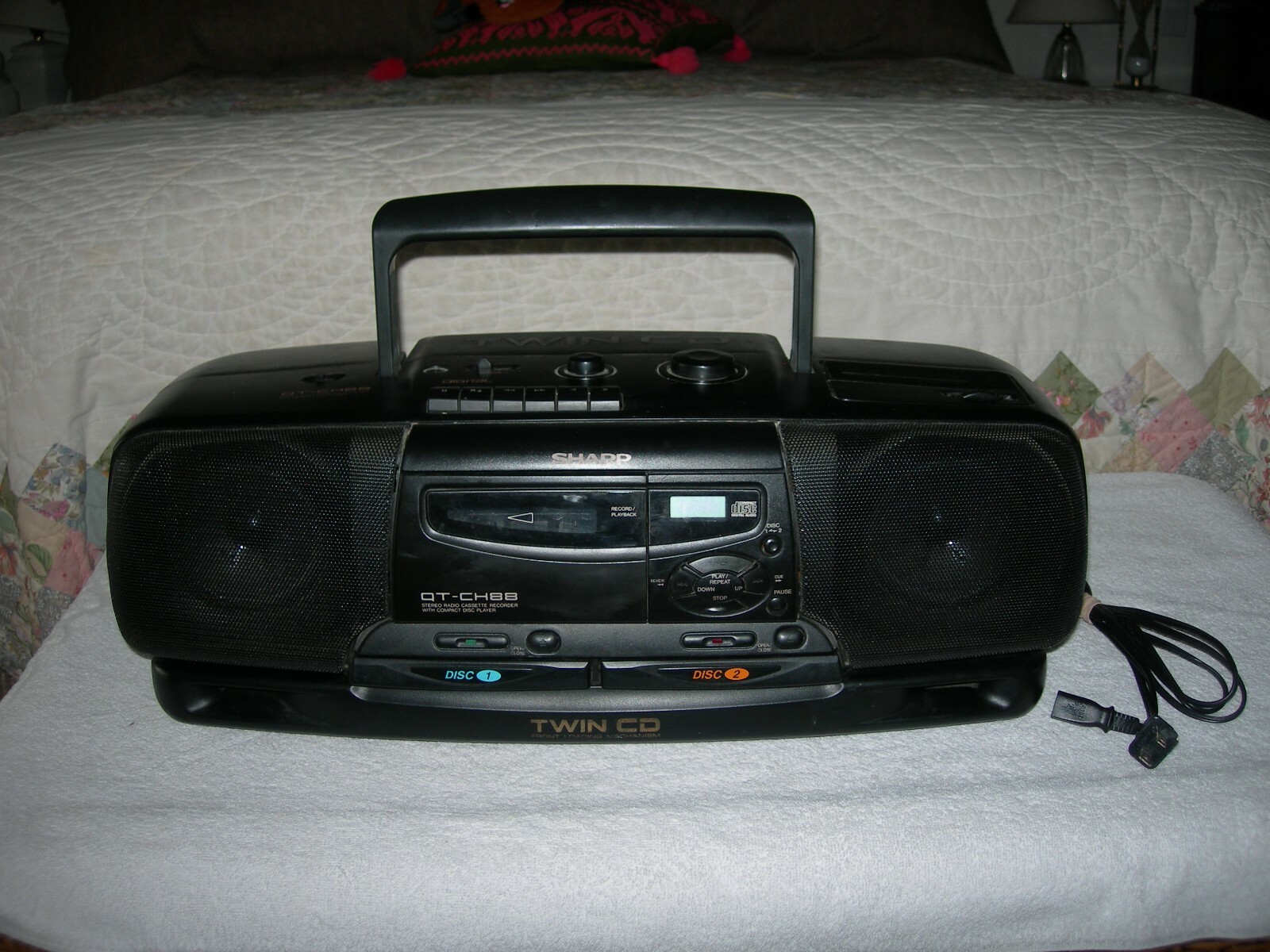 SHARP　CM-R100-W Rare! Sharp QT-CH88 Portable Boombox Seen on The Sopranos | eBay