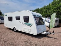 Elddis Xplore 574 2017 Lightweight Single Axle 4 Berth - Twin Fixed Beds