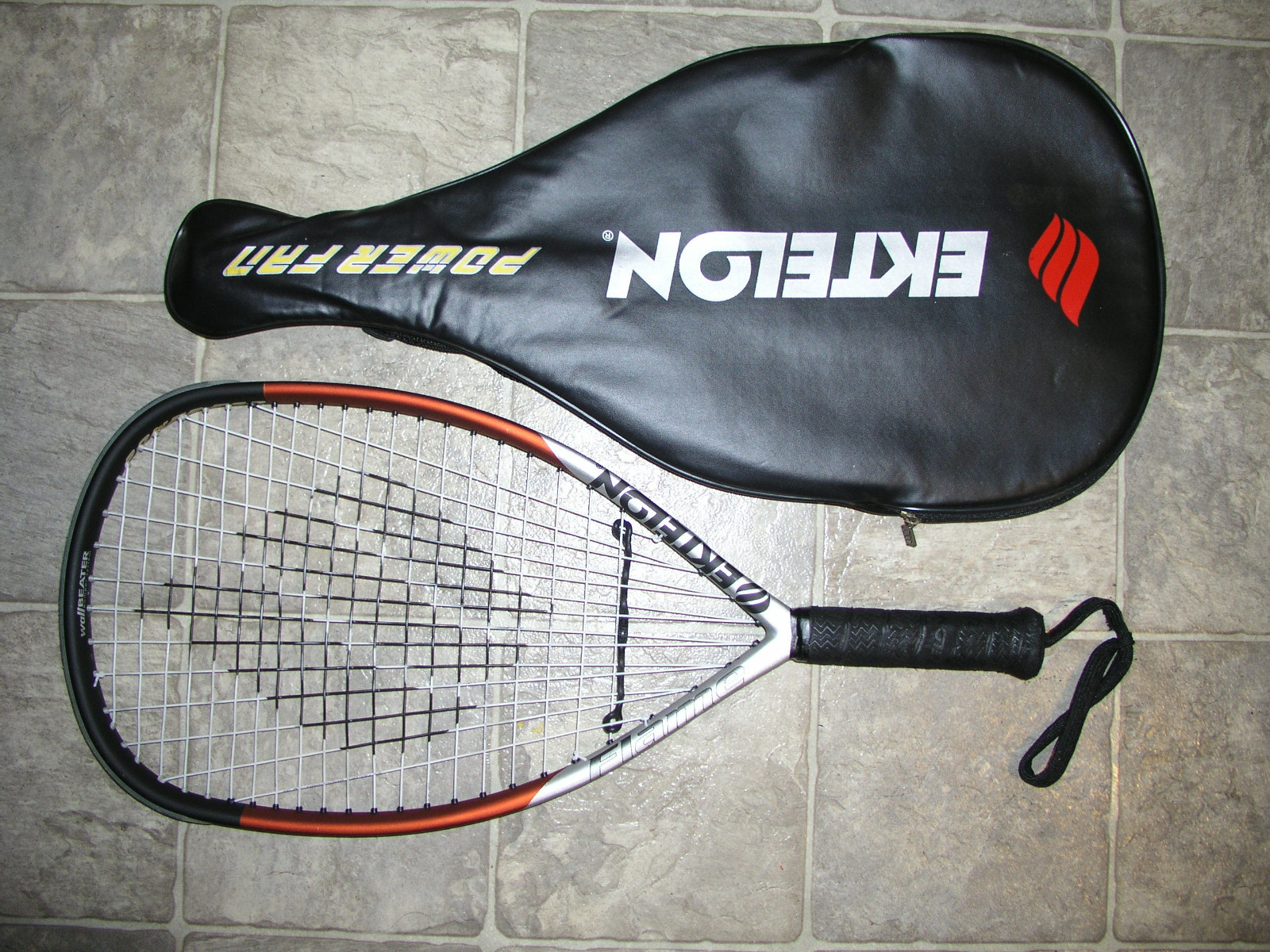 【匿名配送】★美品★EKTELONエクテロン ラケットボール AIRDRIVE Ektelon Flame Racquetball Racket XS Wallbeater w/case | eBay