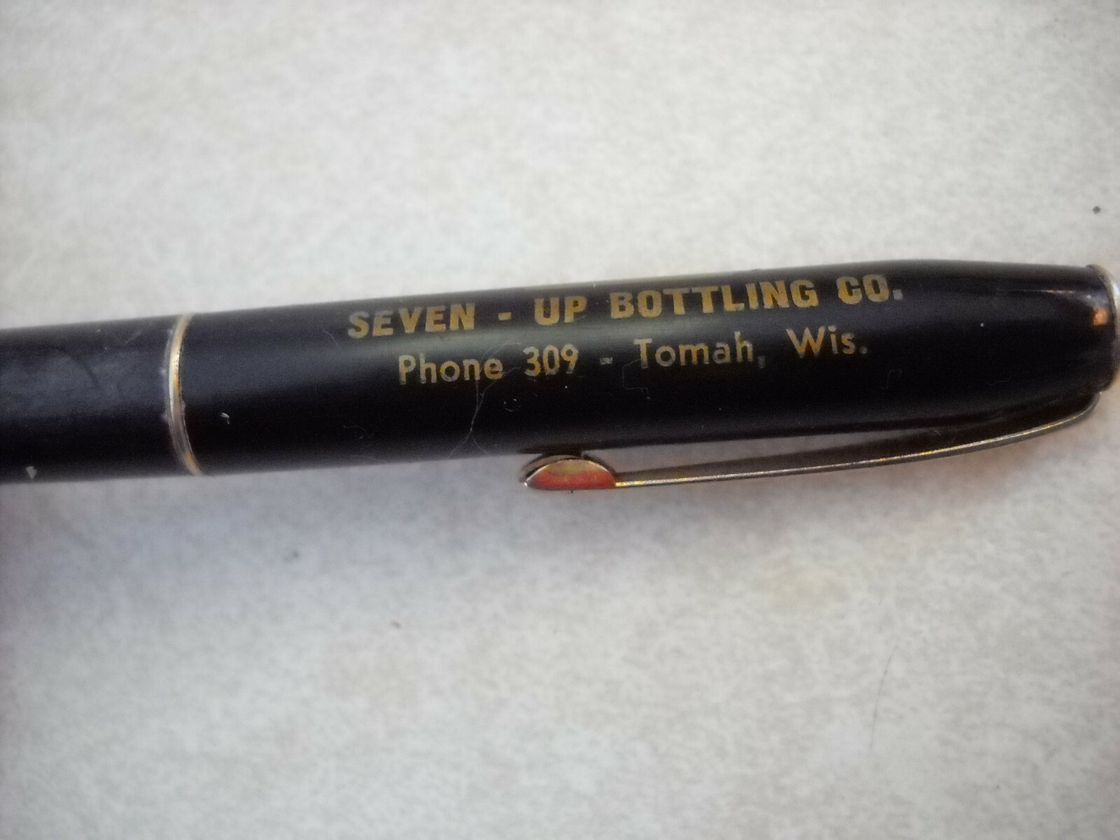 Vintage Neat Old 7 UP lead pen Tomah Wisconsin