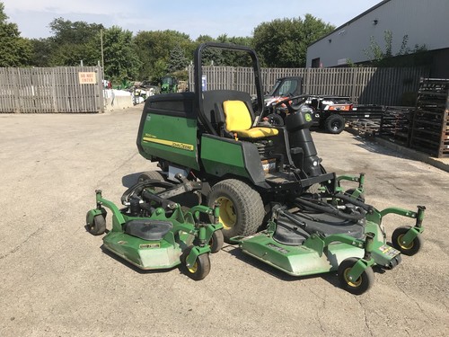 John Deere 1600 Turbo Series II Wide Area Mower