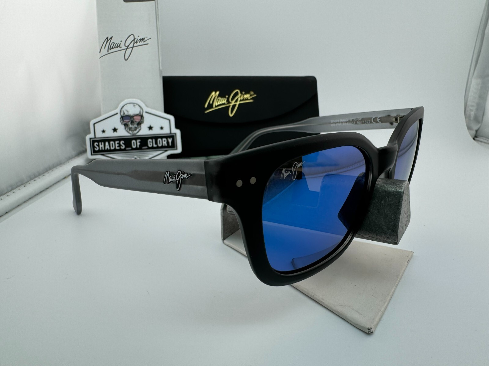 Pre-owned Maui Jim Shorebreak Mj 822-02mg Matte Black Bue Hawaii Polarized Sunglasses In Blue Hawaii Polarized
