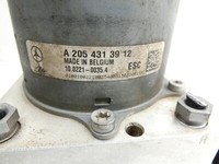 Mercedes W205 C250 14-18 ABS Steuergerät Aggregat Hydraulikblock Mercedes W205 C250 14-18 20.02.2015 A2054313912... Vorschau 4