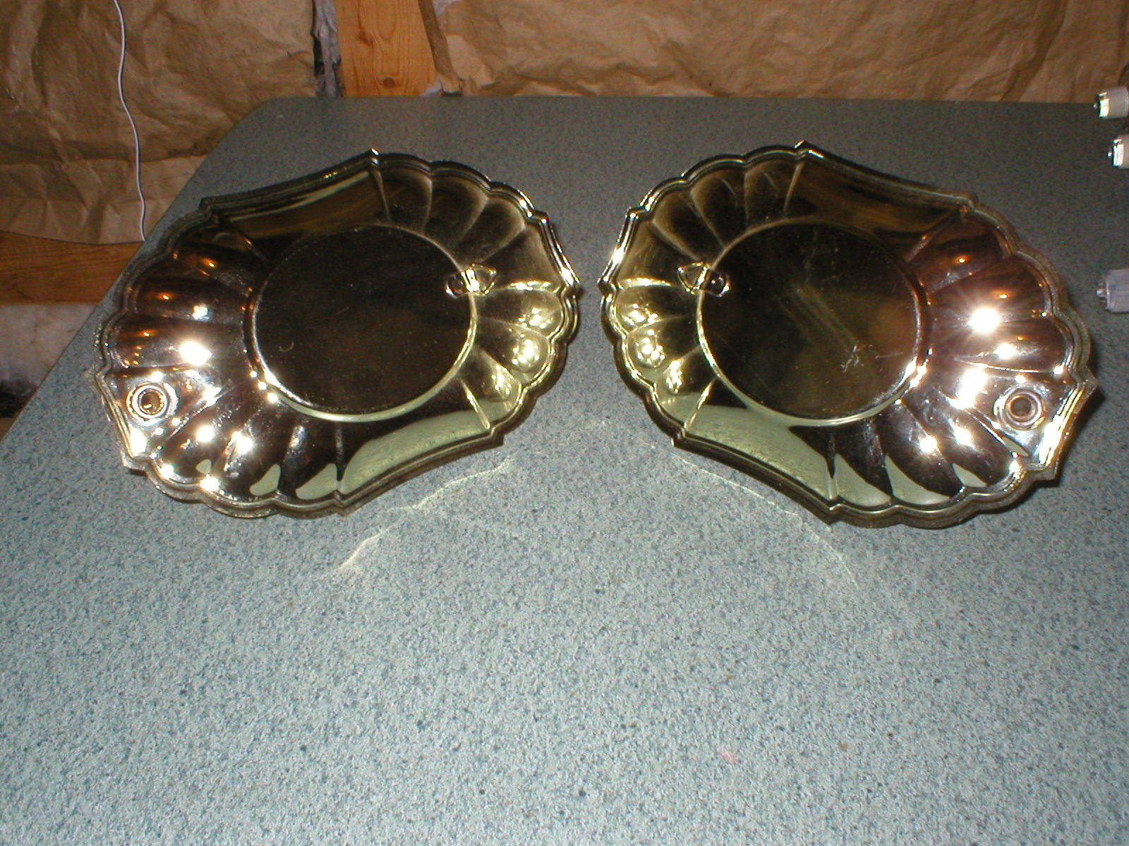 2 Vtg Gold Chrome Metal Colonial Reflective Wall Light Sconces 8 3/4
