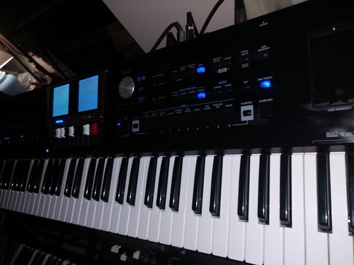 Roland BK9