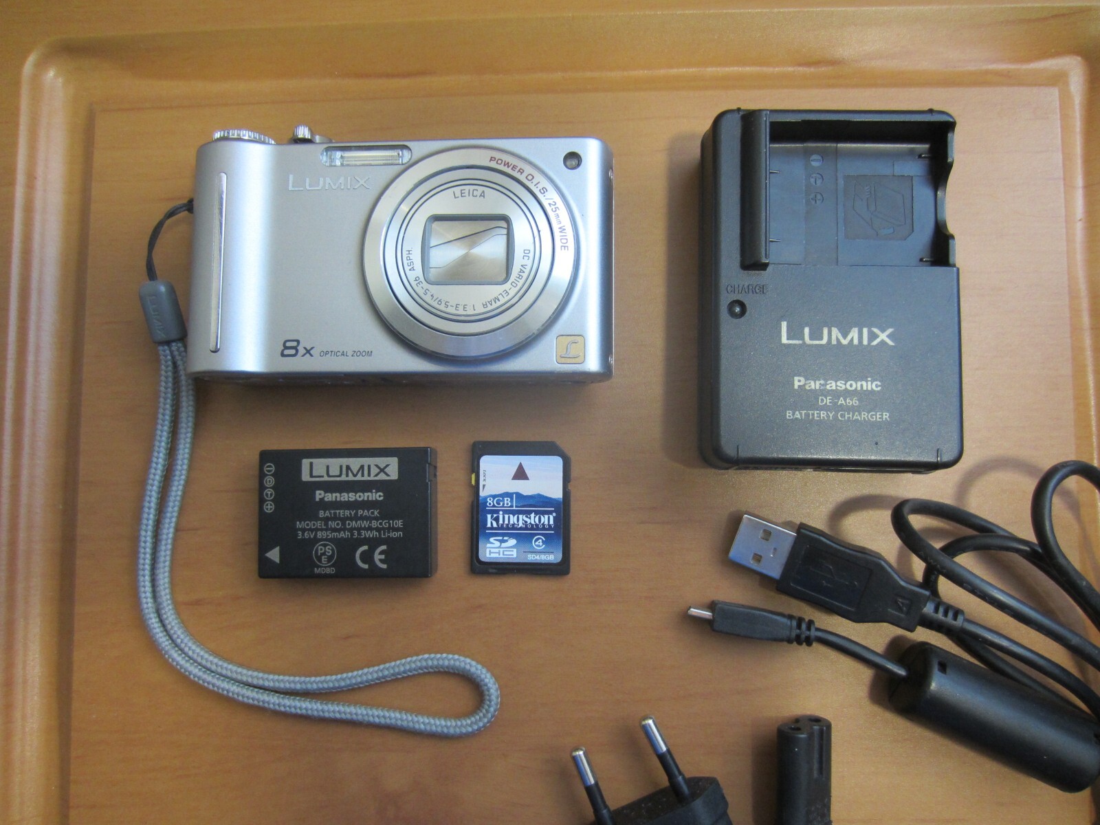 Panasonic LUMIX DMC-ZX1 Digital Camera 12.1Mp 8x Memory card
