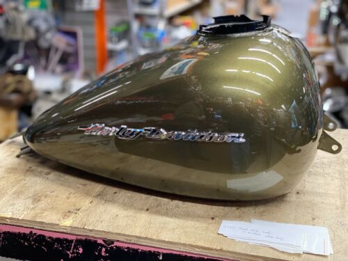 2008 Harley-Davidson Road Glide FLTR Gas Tank Emblems FLH 2008 Harley-Davidson Road Glide FLTR Gas Tank Emblems FLH