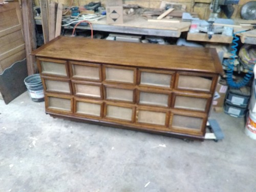 Seed cabinet