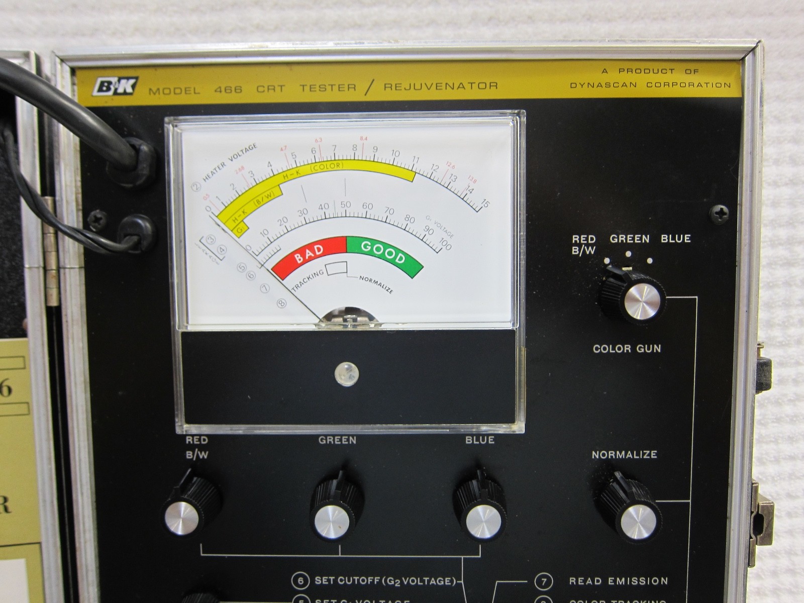 B&K Model 466 CRT Cathode Ray Tube Tester / Rejuvenator With 8 Adapter Sockets