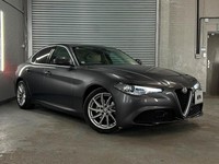 Alfa Romeo Giulia 2.2 TD Super Auto Euro 6 (s/s) 4dr Diesel Automatic
