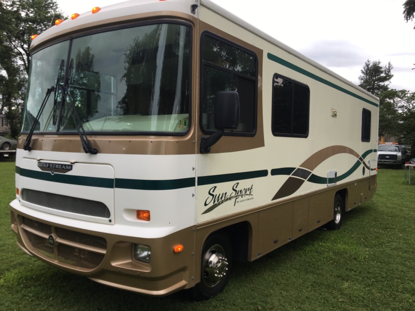 Low Mileage Class A Motorhome Remarkable Used Gulf Stream for sale in