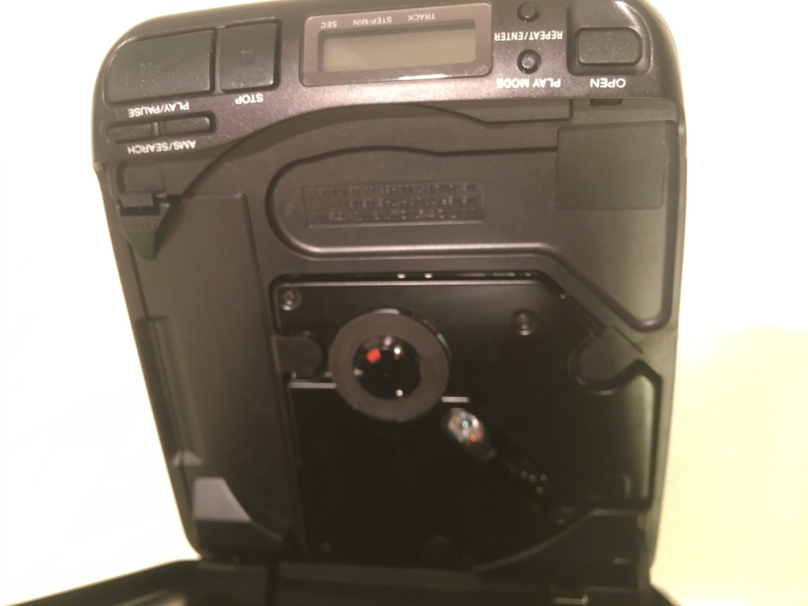 Sony Discman D-33 CD Compact Portable Player - Clean Condition!