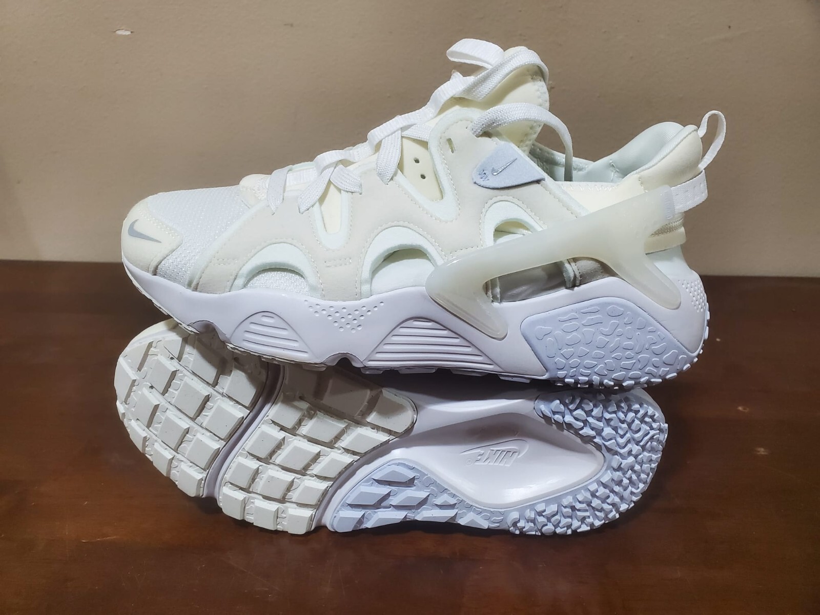 nike huarache gripp womens