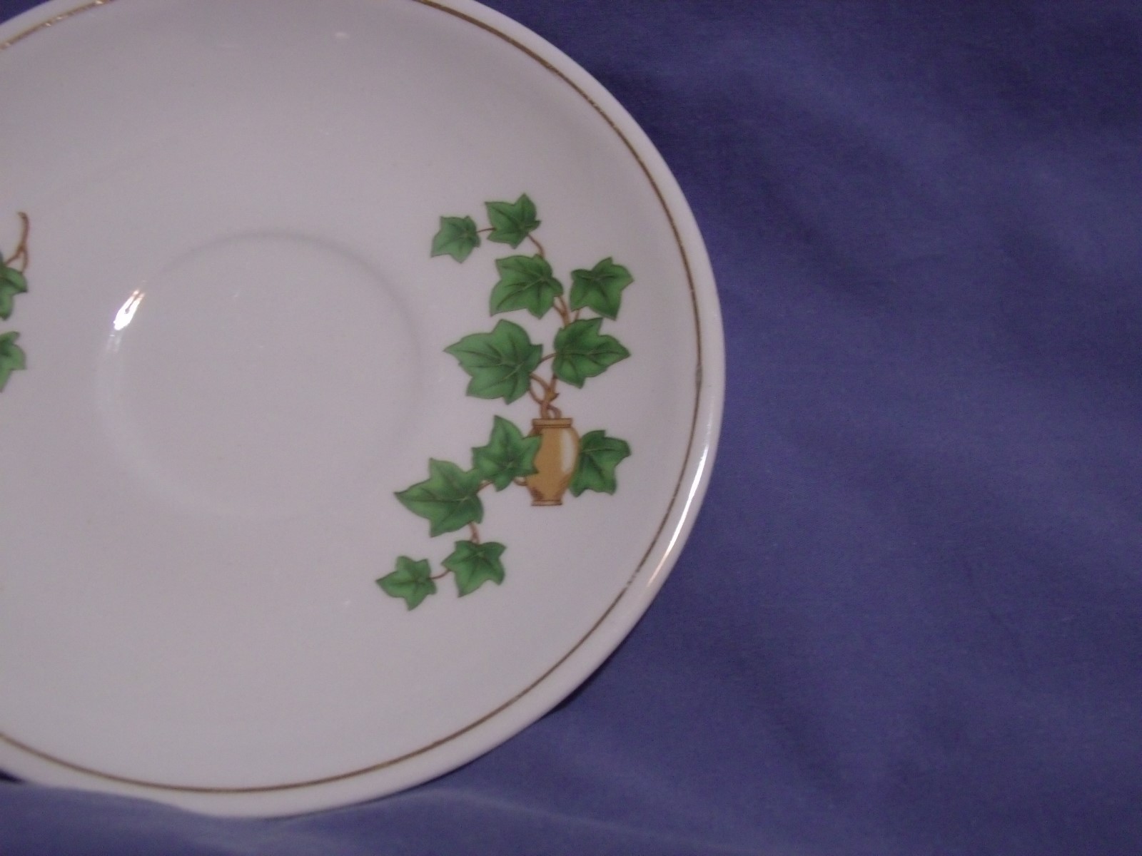 The Paden City Pottery bread and butter plate- Ivy