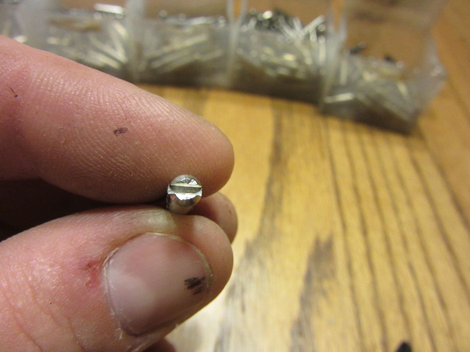 ELECTRIC-COMPUTER-PC-MILITARY SCREWS MALE COD PIN STAIN CRM Pz.50 PERNO CODIFICA